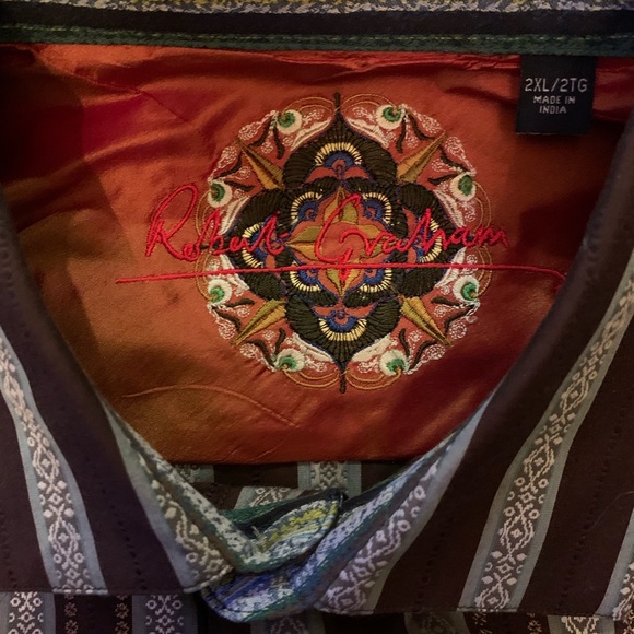 New Robert Graham long sleeve shirt, 2X, multi color, button down shirt. - Picture 2 of 4